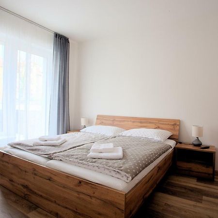 Sunny, Fully Furnished Studio Type With Terrace Plzeň Dış mekan fotoğraf