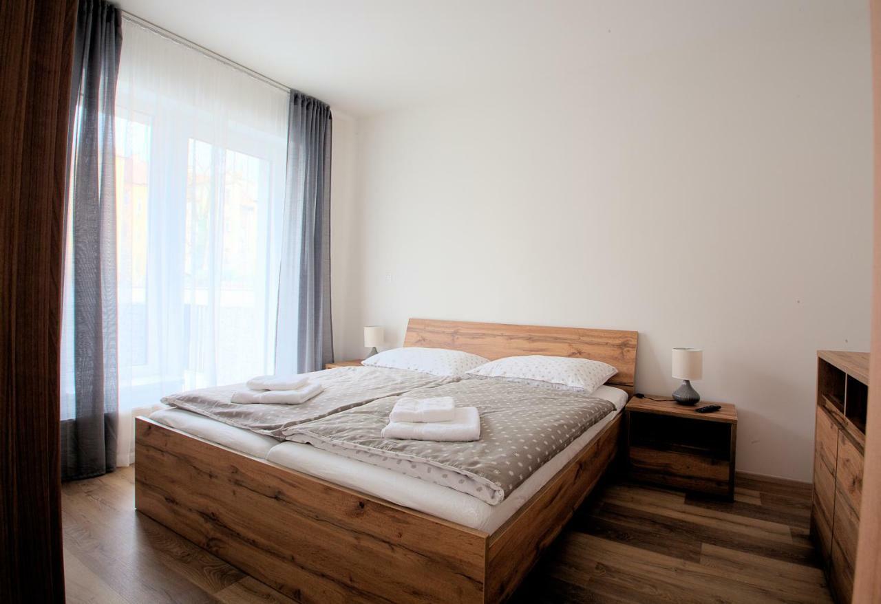 Sunny, Fully Furnished Studio Type With Terrace Plzeň Dış mekan fotoğraf